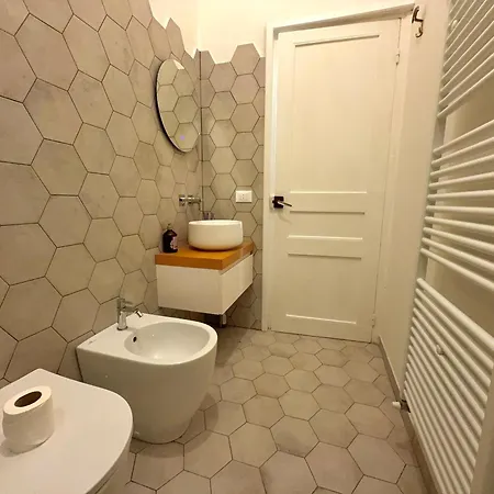 아파트 Sanremo Central Apartment *